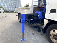 いすゞエルフクレーン4段小型（2t・3t）[写真15]