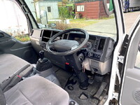 いすゞエルフクレーン4段小型（2t・3t）[写真34]