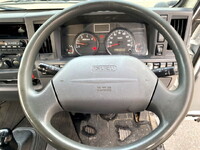 いすゞエルフクレーン4段小型（2t・3t）[写真36]