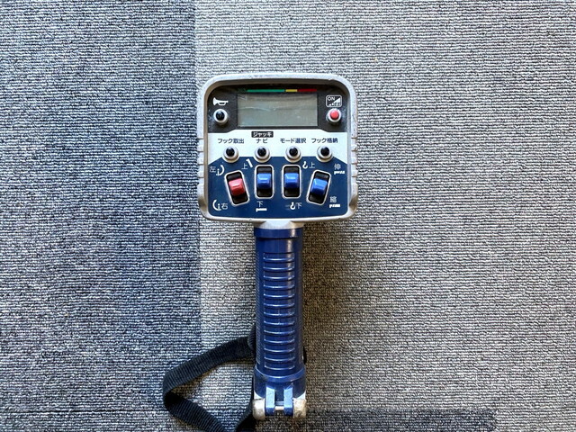 いすゞエルフクレーン4段小型（2t・3t）[写真39]