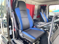 いすゞギガトレーラーヘッド（トラクターヘッド）大型（10t）[写真28]