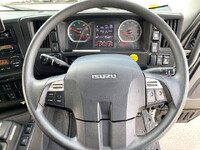 いすゞギガトレーラーヘッド（トラクターヘッド）大型（10t）[写真31]