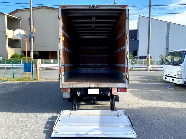 いすゞエルフアルミバン小型（2t・3t）[写真14]