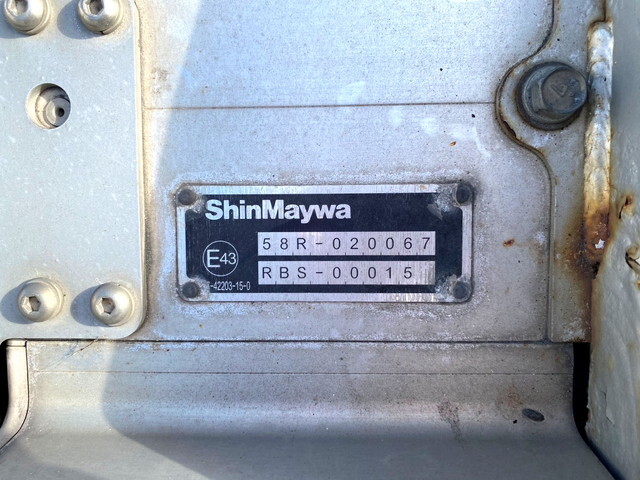 いすゞエルフアルミバン小型（2t・3t）[写真16]