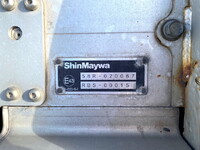 いすゞエルフアルミバン小型（2t・3t）[写真17]