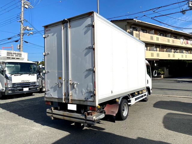 いすゞエルフアルミバン小型（2t・3t）[写真02]