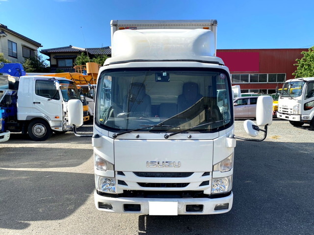 いすゞエルフアルミバン小型（2t・3t）[写真05]