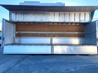 いすゞギガアルミウイング大型（10t）[写真13]