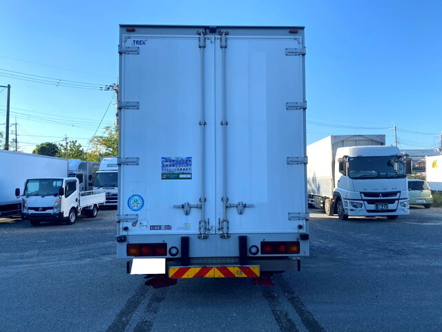 いすゞギガアルミウイング大型（10t）[写真06]