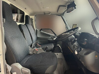 日野デュトロ平ボディ小型（2t・3t）[写真28]