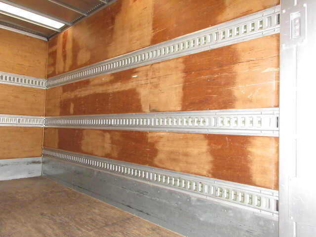 トヨタトヨエースアルミバン小型（2t・3t）[写真12]