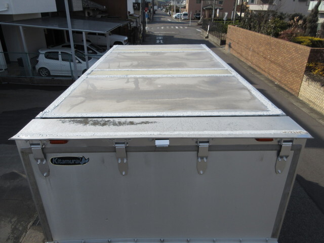 トヨタトヨエースアルミバン小型（2t・3t）[写真40]