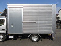 トヨタトヨエースアルミバン小型（2t・3t）[写真07]