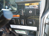 三菱ふそうファイタークレーン5段中型（4t）[写真40]