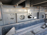 いすゞフォワードクレーン4段増トン（6t・8t）[写真09]