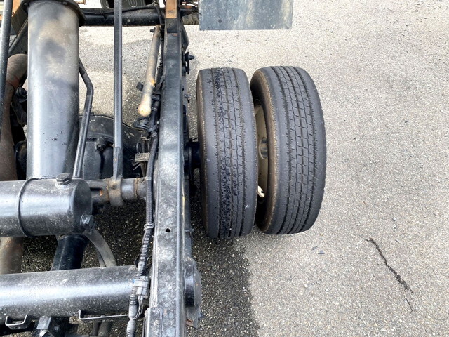 三菱ふそうキャンターダンプ小型（2t・3t）[写真16]