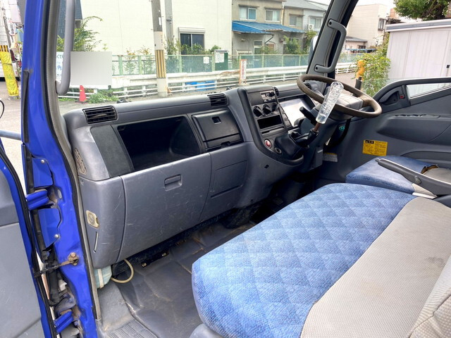 三菱ふそうキャンターダンプ小型（2t・3t）[写真35]