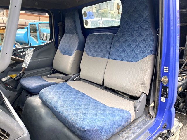 三菱ふそうキャンターダンプ小型（2t・3t）[写真36]