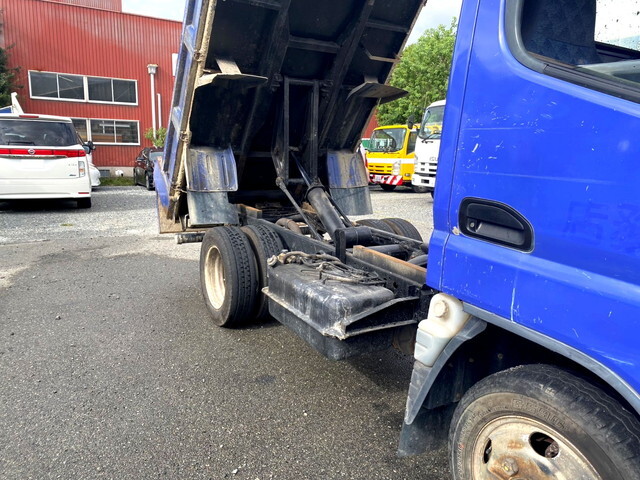 三菱ふそうキャンターダンプ小型（2t・3t）[写真09]