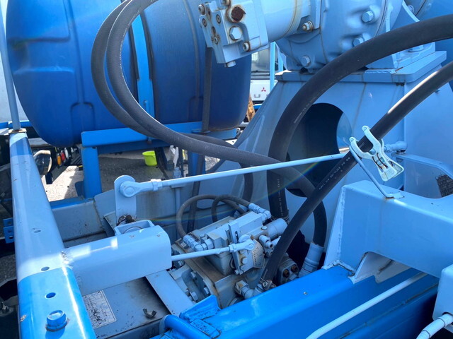 日野レンジャーミキサー車（コンクリートミキサー）増トン（6t・8t）[写真23]