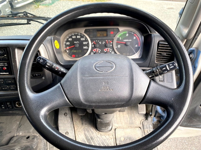 日野レンジャーミキサー車（コンクリートミキサー）増トン（6t・8t）[写真31]