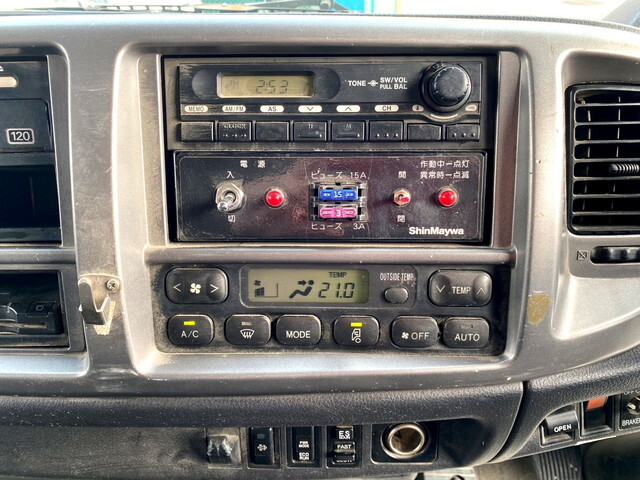 日野レンジャーミキサー車（コンクリートミキサー）増トン（6t・8t）[写真32]