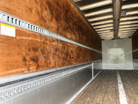 UDトラックスクオンアルミウイング大型（10t）[写真11]