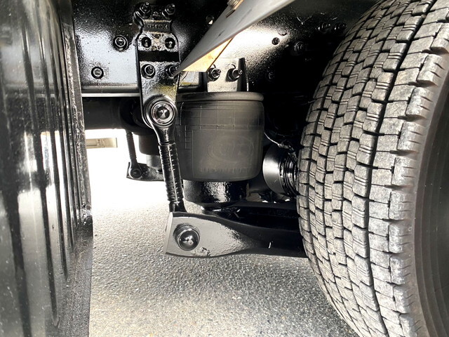 UDトラックスクオンアルミウイング大型（10t）[写真25]