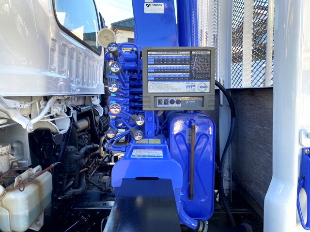 いすゞフォワードクレーン4段中型（4t）[写真17]