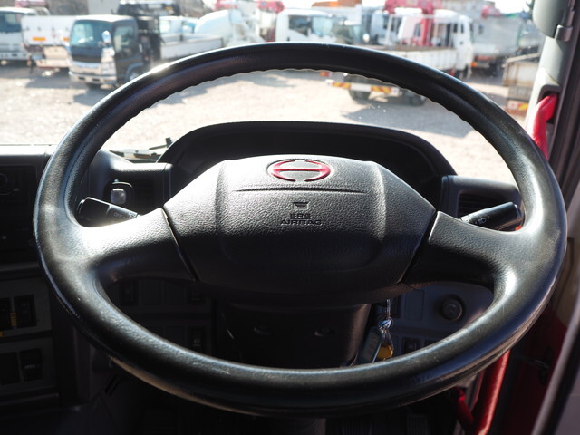 日野プロフィアクレーン4段大型（10t）[写真39]