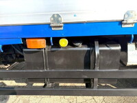 UDトラックスクオンクレーン4段大型（10t）[写真13]