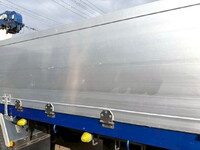 UDトラックスクオンクレーン4段大型（10t）[写真19]