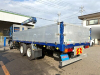UDトラックスクオンクレーン4段大型（10t）[写真02]