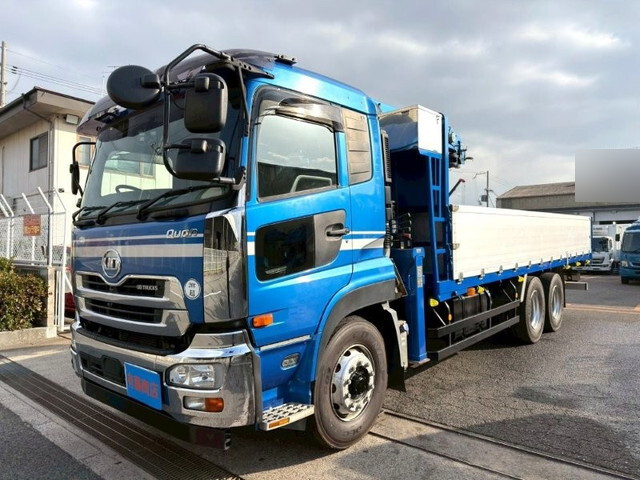 UDトラックスクオンクレーン4段大型（10t）[写真03]