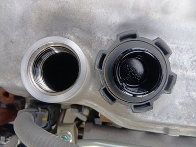 日野レンジャーコンテナ専用車中型（4t）[写真17]