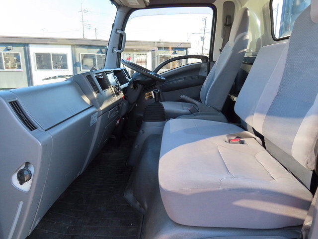 いすゞエルフキャリアカー小型（2t・3t）[写真17]