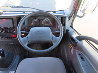 いすゞエルフキャリアカー小型（2t・3t）[写真19]