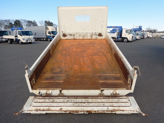 いすゞエルフローダーダンプ小型（2t・3t）[写真10]