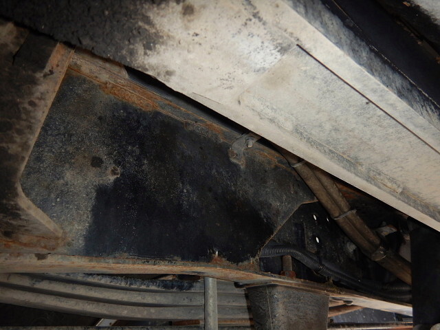 いすゞエルフローダーダンプ小型（2t・3t）[写真13]