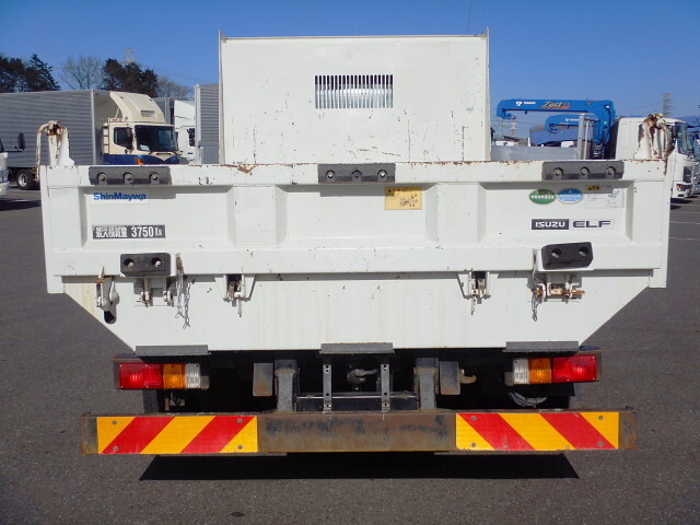 いすゞエルフローダーダンプ小型（2t・3t）[写真07]