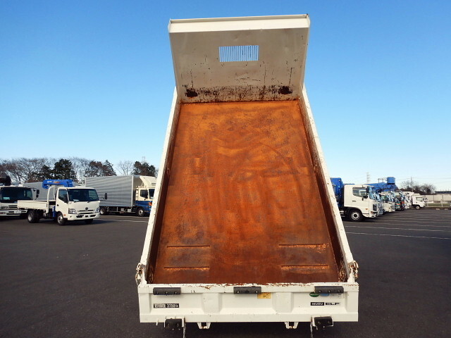 いすゞエルフローダーダンプ小型（2t・3t）[写真09]