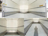 日野レンジャーパネルバン中型（4t）[写真17]