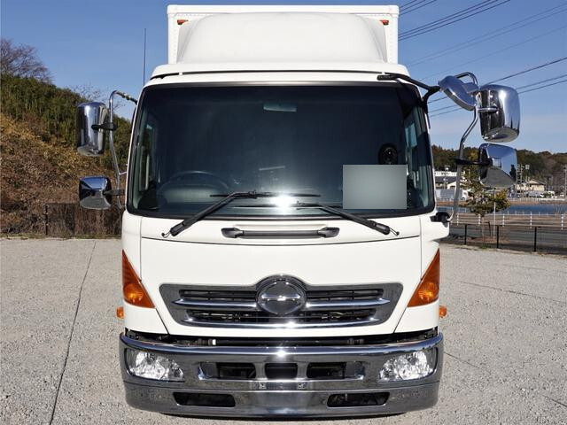 日野レンジャーパネルバン中型（4t）[写真03]