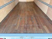 三菱ふそうファイターアルミバン中型（4t）[写真09]