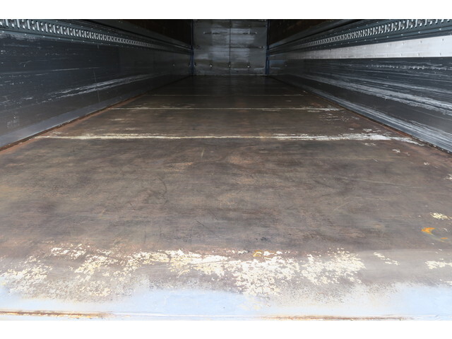 日野プロフィアアルミウイング大型（10t）[写真13]