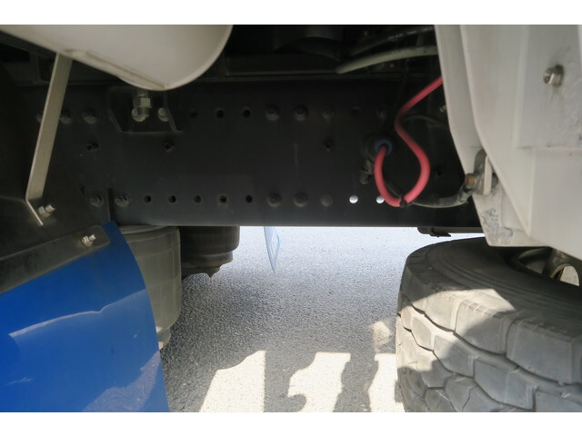 日野プロフィアアルミウイング大型（10t）[写真33]