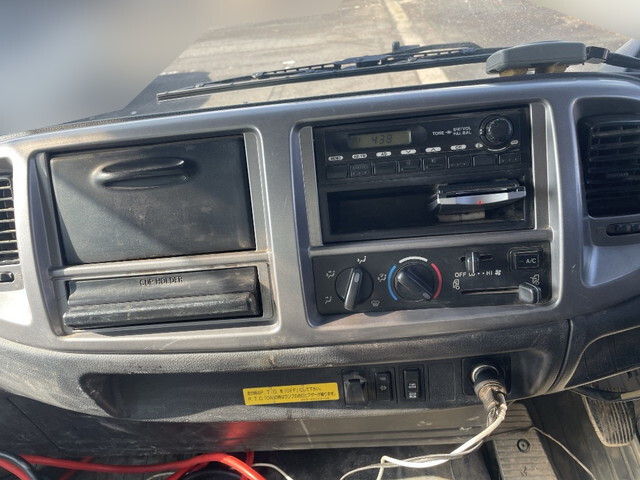 日野レンジャー深ダンプ（土砂禁ダンプ）中型（4t）[写真35]