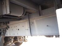 UDトラックスクオンアルミブロック大型（10t）[写真15]