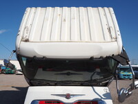 UDトラックスクオンアルミブロック大型（10t）[写真10]