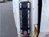 日野レンジャーパッカー車（塵芥車）中型（4t）[写真11]